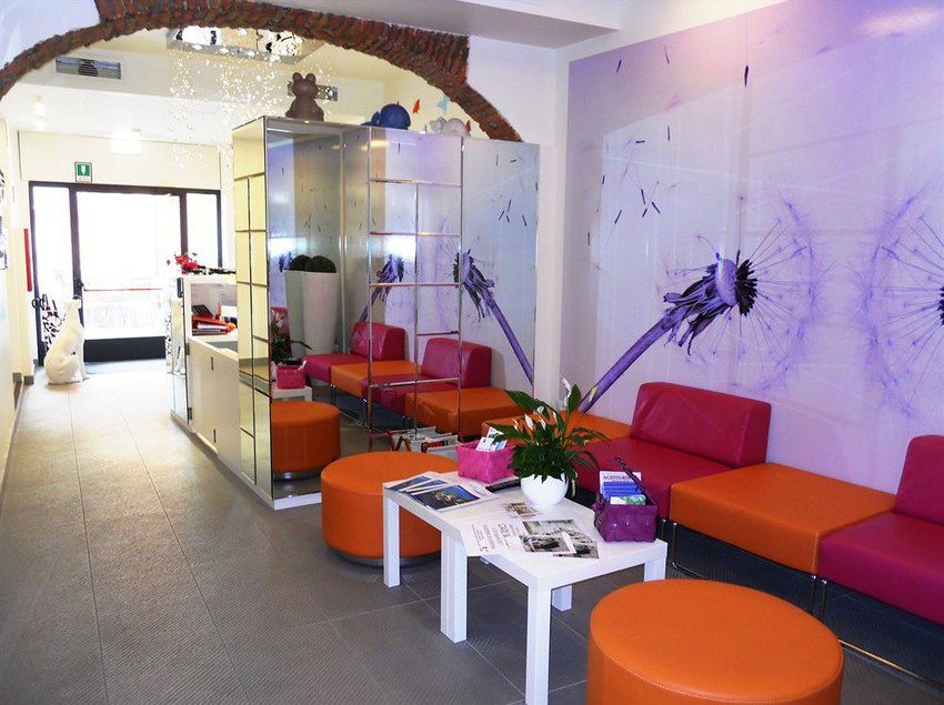 Hotel Avenue  | Como | Como | Italia 1