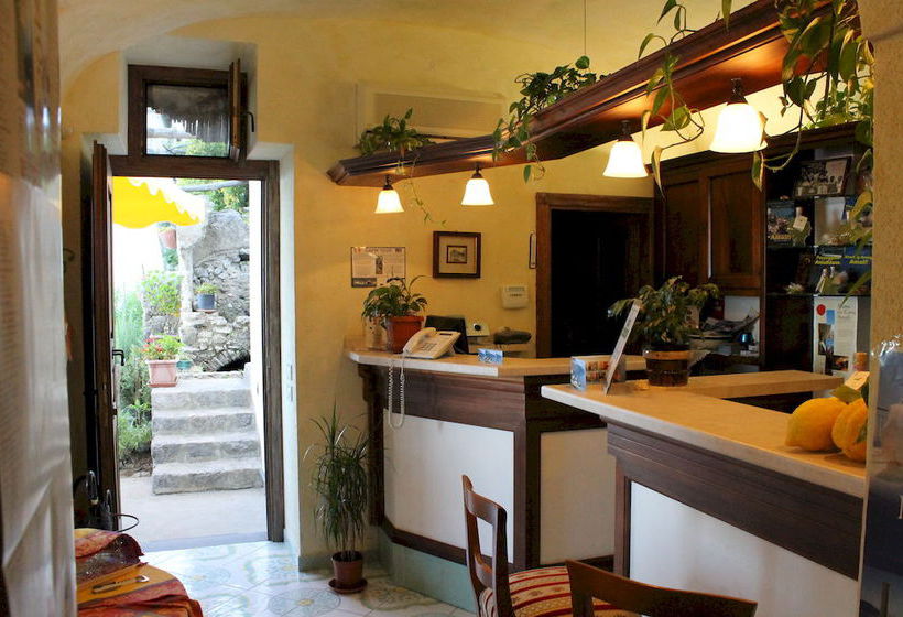 Bed and Breakfast L'antico Borgo Dei Limoni B-b Salerno