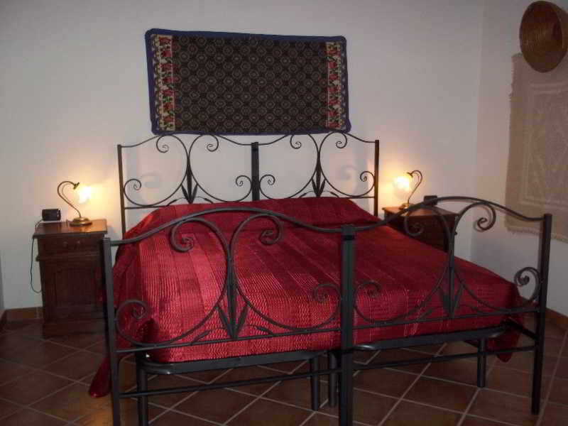 Bed and Breakfast Casa Tipica Sa Muredda  | Villanovaforru | Sardegna | Italia 1