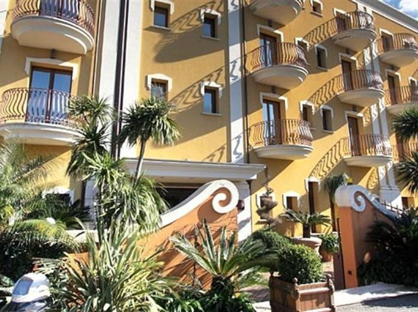 Hotel Cala Del Porto Vibo Valentia