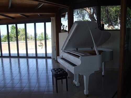 Casa Oliva  | Serrungarina | Pesaro e Urbino | Italia 7