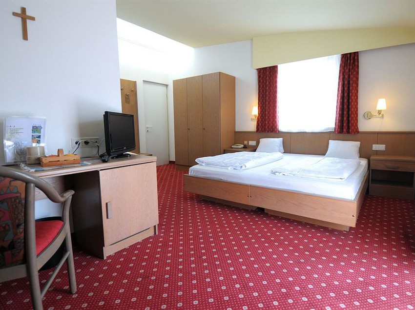 Hotel Zur Linde  | Silandro | Bolzano | Italia 13