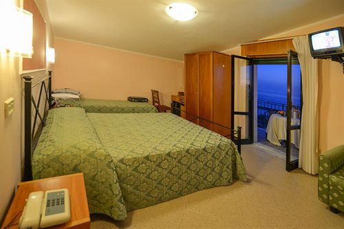 Hotel La Pergola  | Castellabate | Salerno | Italia 8