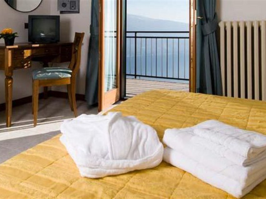 Hotel Gallo  | Tignale | Brescia | Italia 10