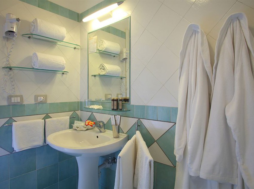 Hotel Matarese  | Casamicciola Terme-Isole Ischia | Napoli | Italia 2