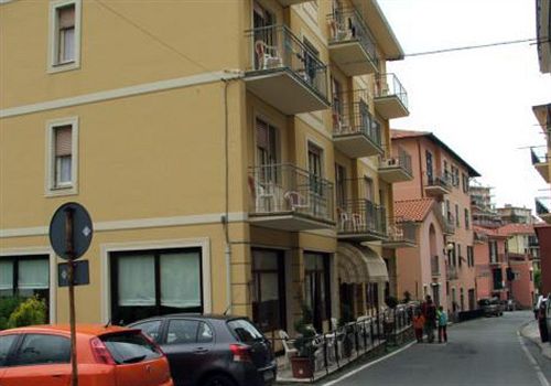 Hotel Nena  | Moneglia | Genova | Italia 1