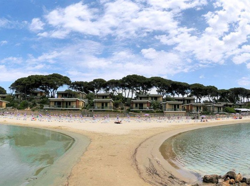 Hotel Golfo Del Sole 