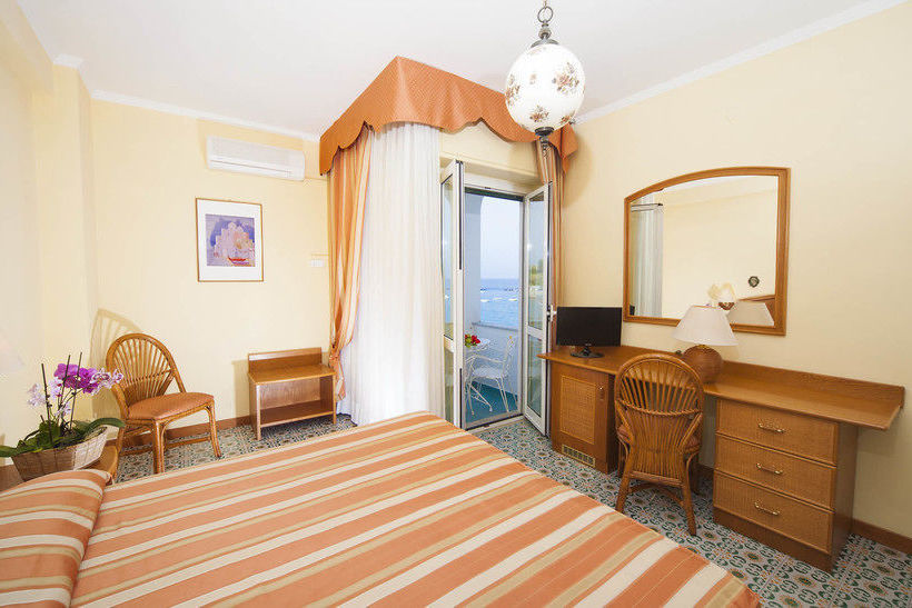 Hotel Ambasciatori  | Ischia | Napoli | Italia 17