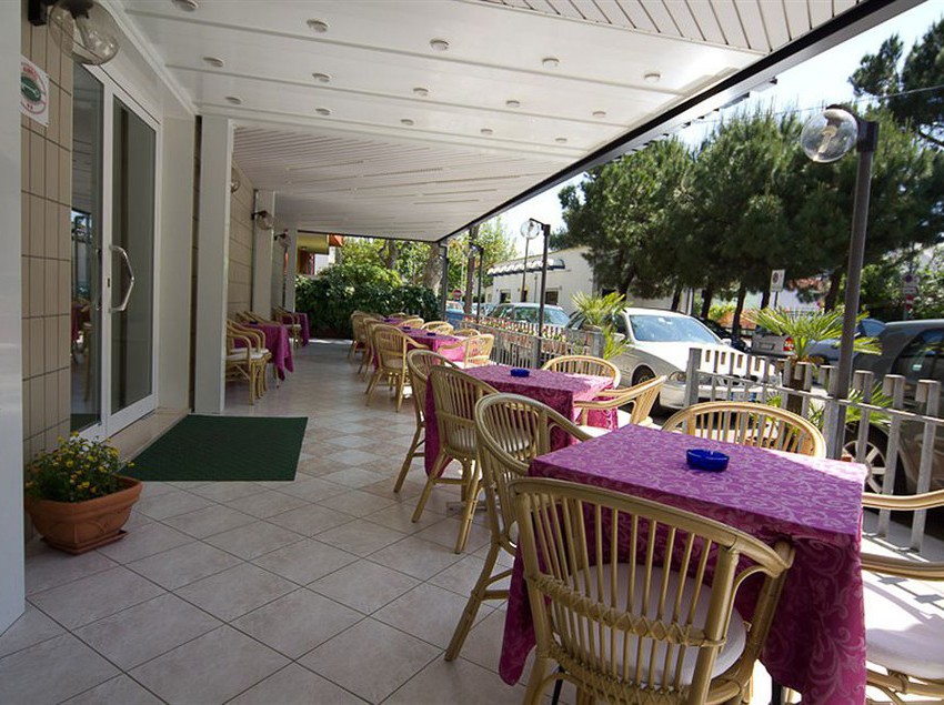 Hotel Tenerife  | Riccione | Rimini | Italia 3