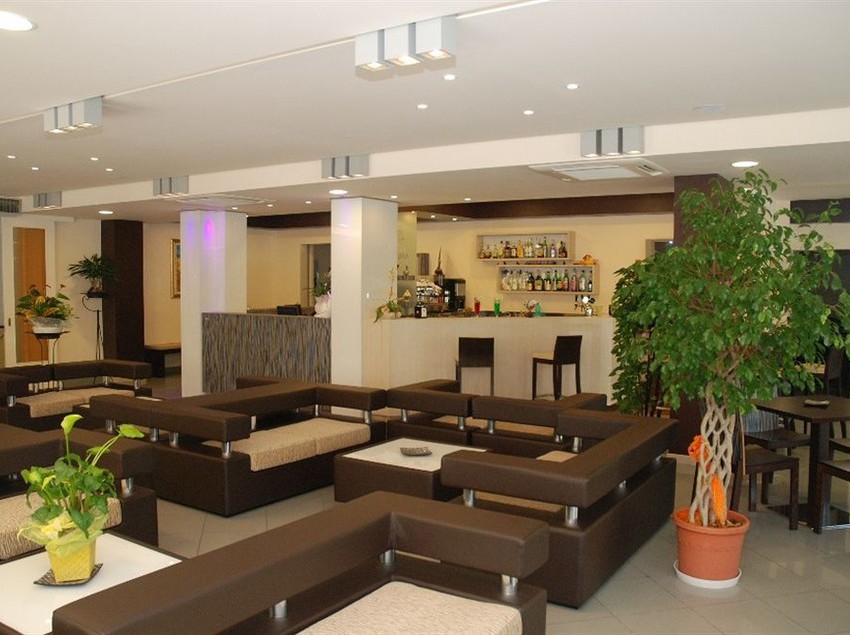 Hotel Ambra  | Cesenatico | Forlì-Cesena | Italia 2