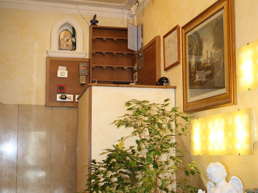 Hotel Albergo Il Giglio  | Prato | Prato | Italia 2