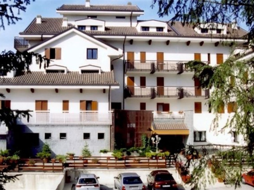 Grand Hotel Delle Rocche  | Rocca di Mezzo | L'Aquila | Italia 3