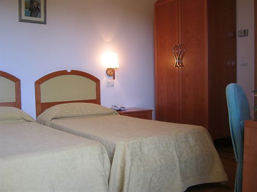 Hotel Giardino Dei Principi  | Citta Sant'Angelo | Pescara | Italia 10