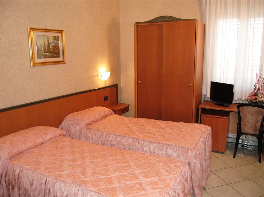 Hotel Nespolo D'oro  | Lariano | Roma | Italia 20