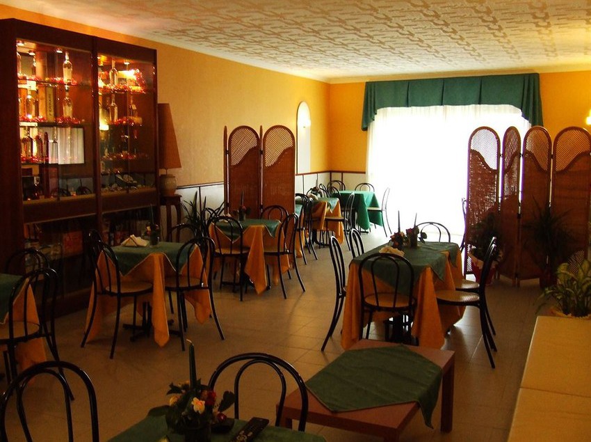 Hotel Nespolo D'oro  | Lariano | Roma | Italia 8