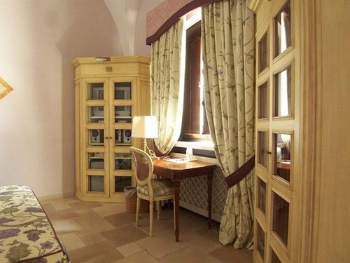 Hotel Al Faro  | Taranto | Taranto | Italia 9