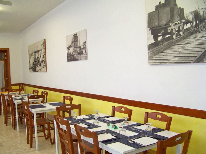 Hotel Derna Viareggio