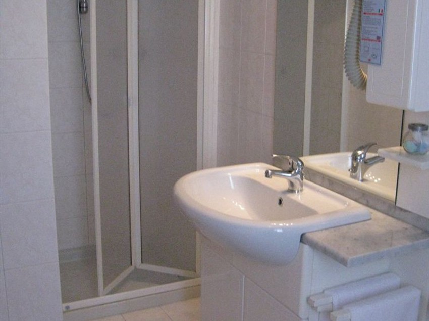 Hotel Faro  | Montichiari | Brescia | Italy 12