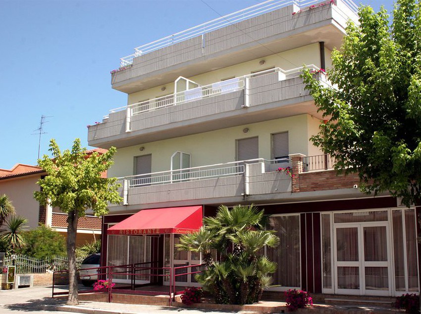 Hotel Mediterraneo  | Martinsicuro | Teramo | Italia 3