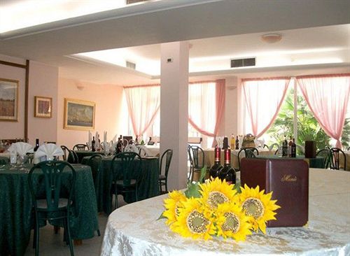 Hotel Mediterraneo  | Martinsicuro | Teramo | Italia 9