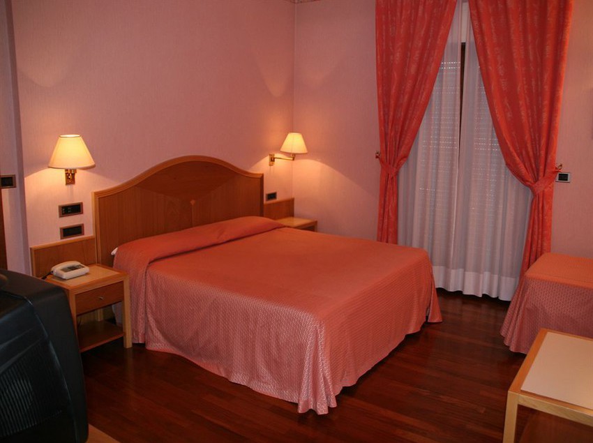 Hotel Lory  | Celano | L'Aquila | Italy 15