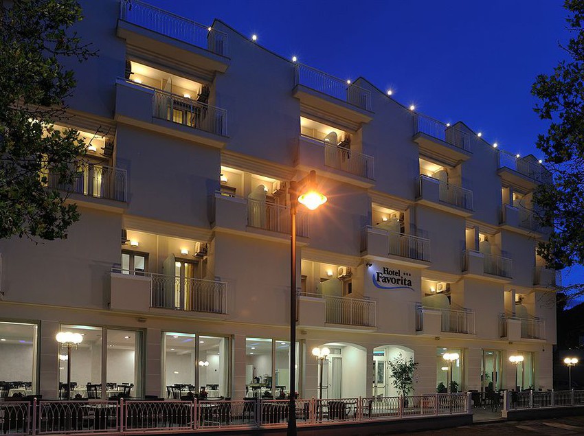 Hotel Favorita  | Cesenatico | Forlì-Cesena | Italia 1