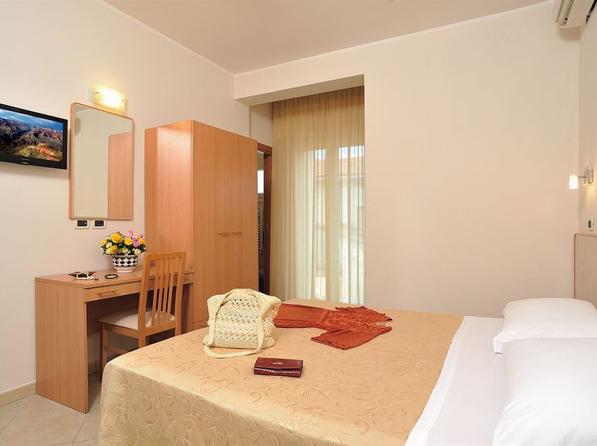 Hotel Favorita  | Cesenatico | Forlì-Cesena | Italia 12