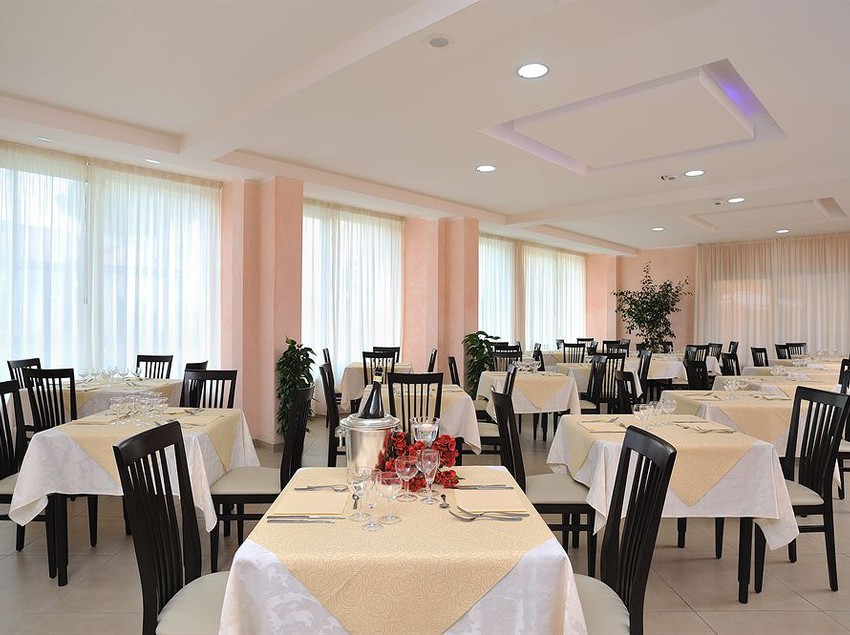Hotel Favorita  | Cesenatico | Forlì-Cesena | Italia 7