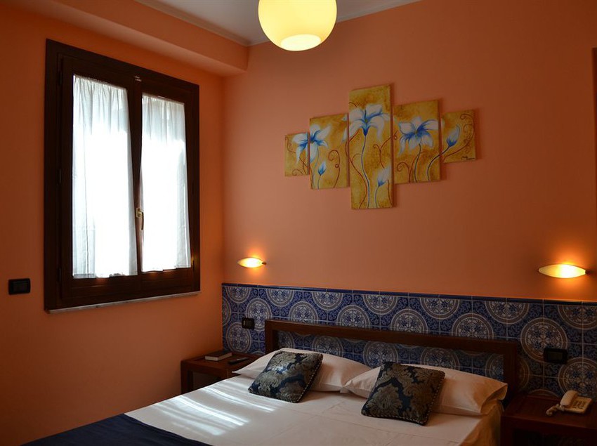 Hotel Petit  | Milazzo | Messina | Italia 8