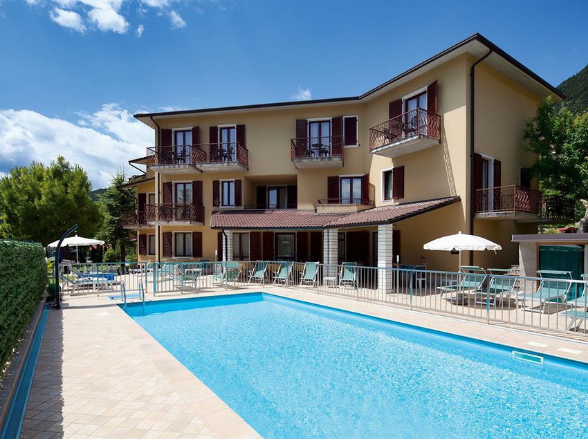 Hotel Astra  | Tignale | Brescia | Italia 10