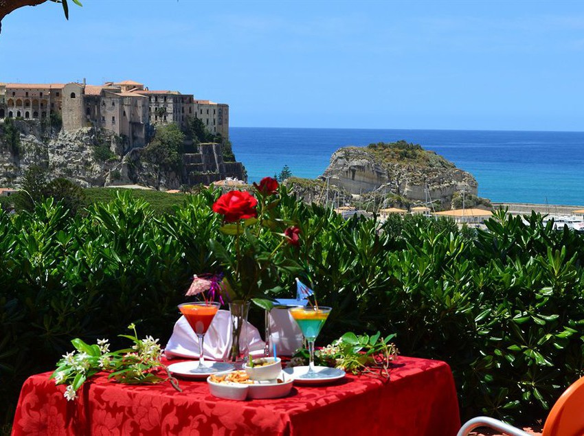 Hotel New Paradise Tropea Vibo Valentia