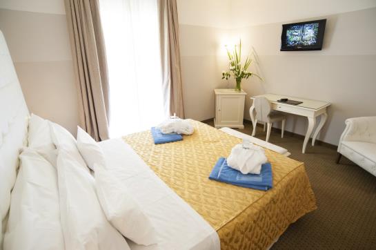 Hotel San Pietro  | Bardolino | Verona | Italia 2