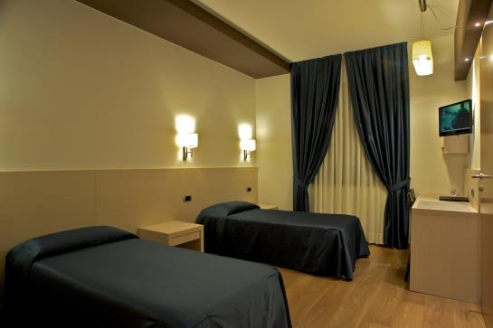Hotel Sam  | Monfalcone | Gorizia | Italia 16