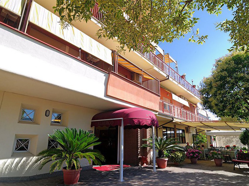 Hotel Paradiso  | Monte Compatri | Roma | Italia 2