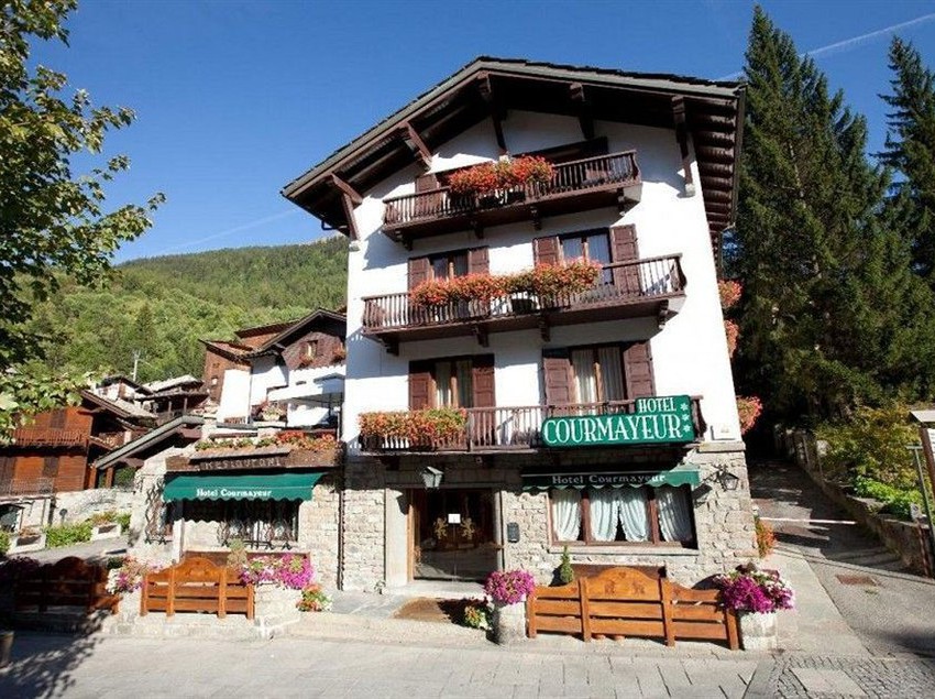 Hotel Cristallo  | Courmayeur | Aosta | Italy