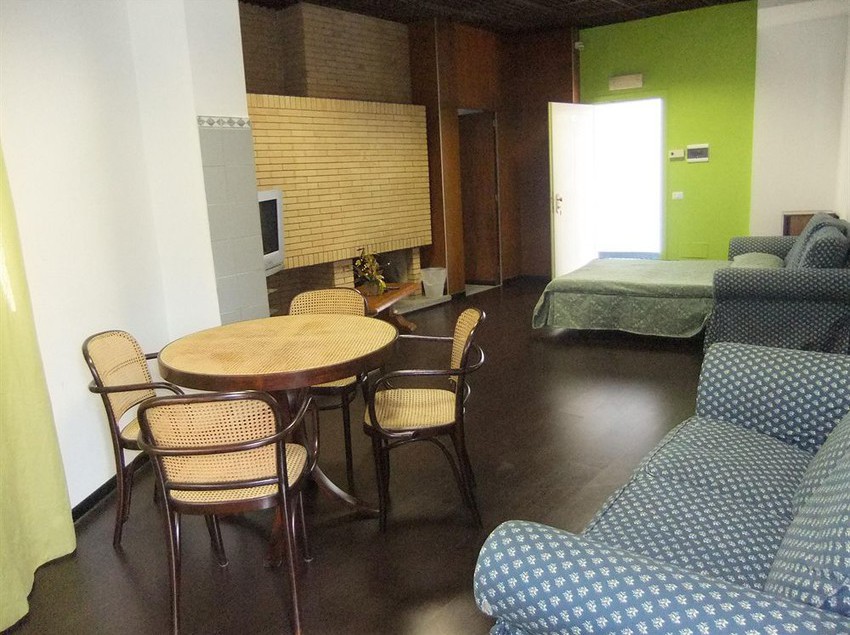 Hotel Joy  | Pomezia | Rom | Italien 8