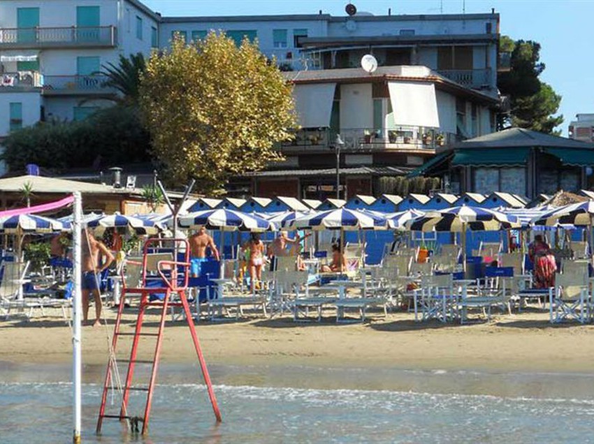 Hotel Ausonia  | Follonica | Grosseto | Italia 2