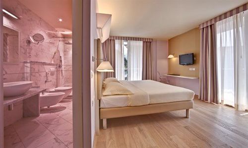 Hotel Kristal Palace  | Riva del Garda | Trento | Italia 16