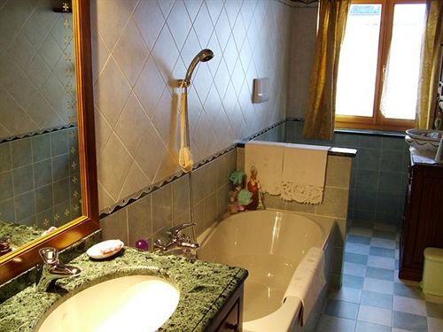 Hotel Milano  | Piazzatorre | Bergamo | Italia 13