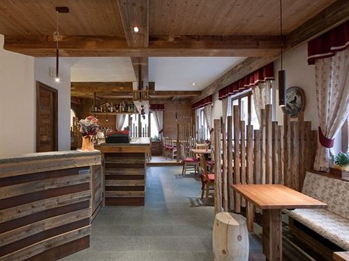 Hotel Milano  | Piazzatorre | Bergamo | Italia 15