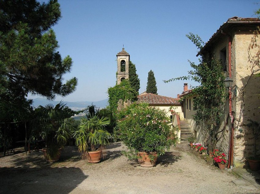 Pensione Fattoria Di Bacchereto -  Guest House  | Carmignano | Prato | Italia 3