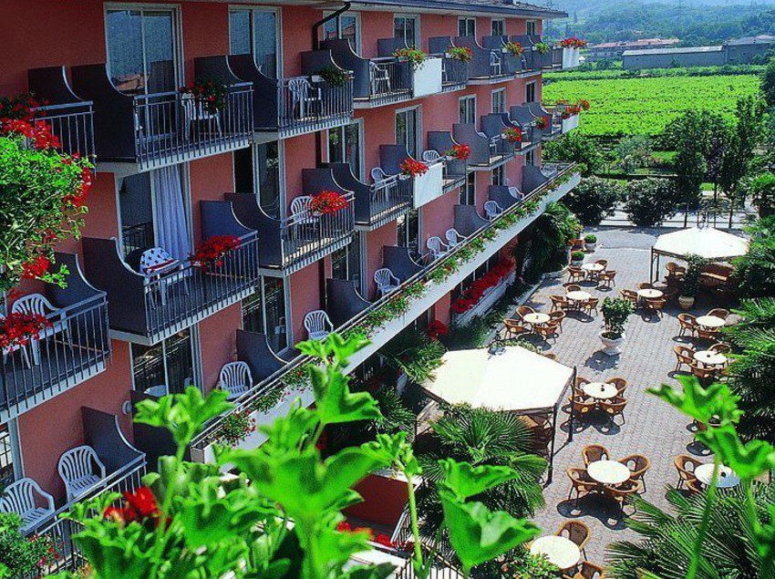 Hotel Continental  | Nago Torbole | Trento | Italia 3