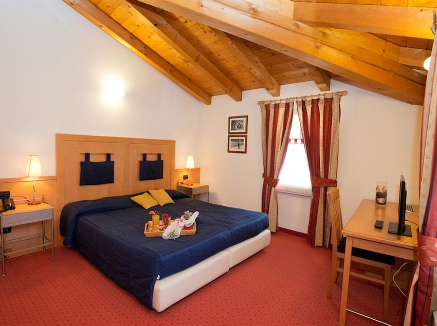 Hotel Garni Le Corti  | Grosotto | Sondrio | Italia 12