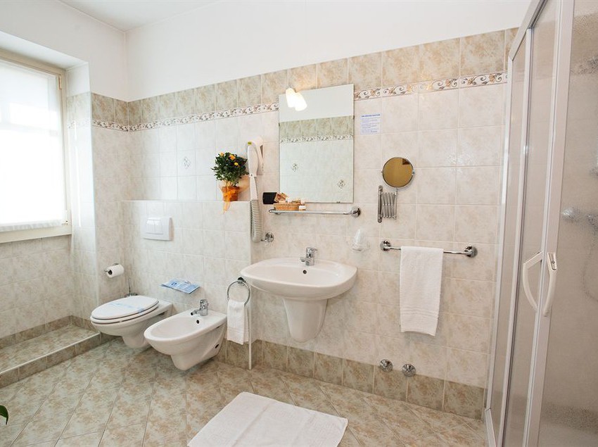 Hotel Garni Le Corti  | Grosotto | Sondrio | Italia 8