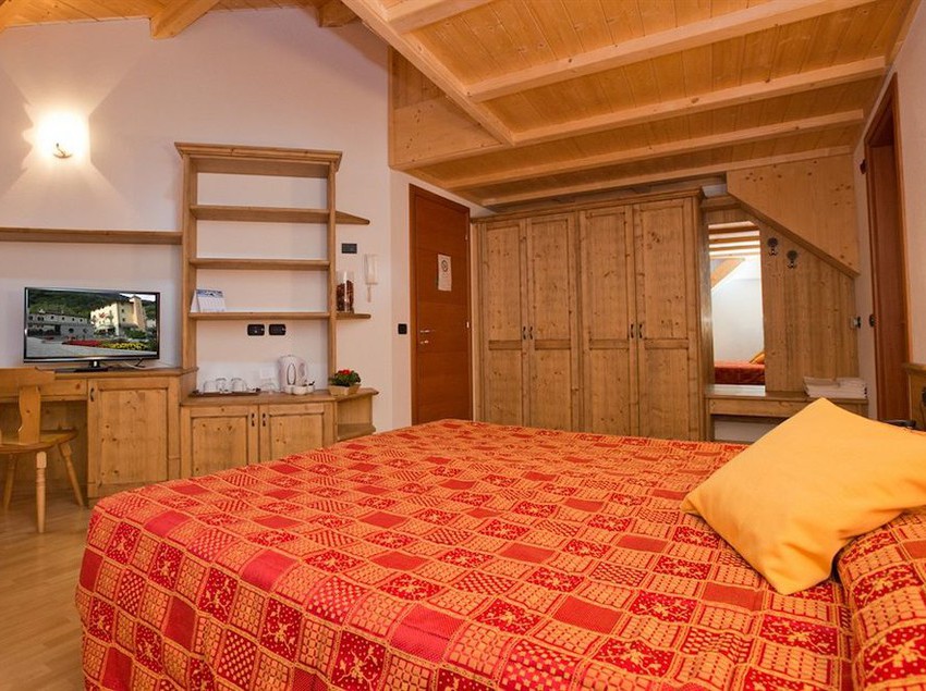 Hotel Garni Le Corti  | Grosotto | Sondrio | Italia 9