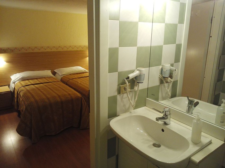 Chalet Alpina  | La Thuile | Aosta | Italia 2