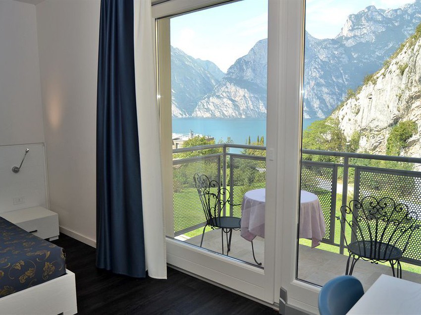 Villa Gloria  | Nago Torbole | Trento | Italia 16