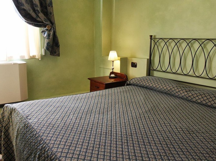 Hotel Castello Montegiove  | Fano | Pesaro e Urbino | Italia 18