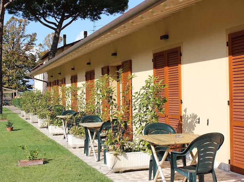 Villa Rosy  | Viareggio | Lucca | Italia 1