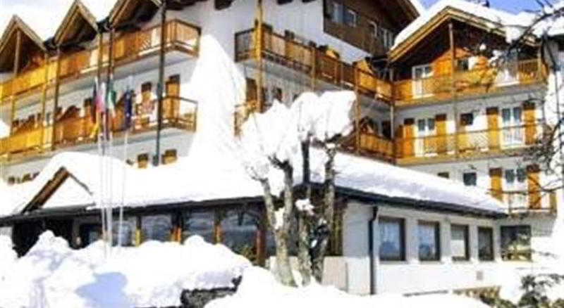 Hotel Olisamir  | Cavedago | Trento | Italia 19